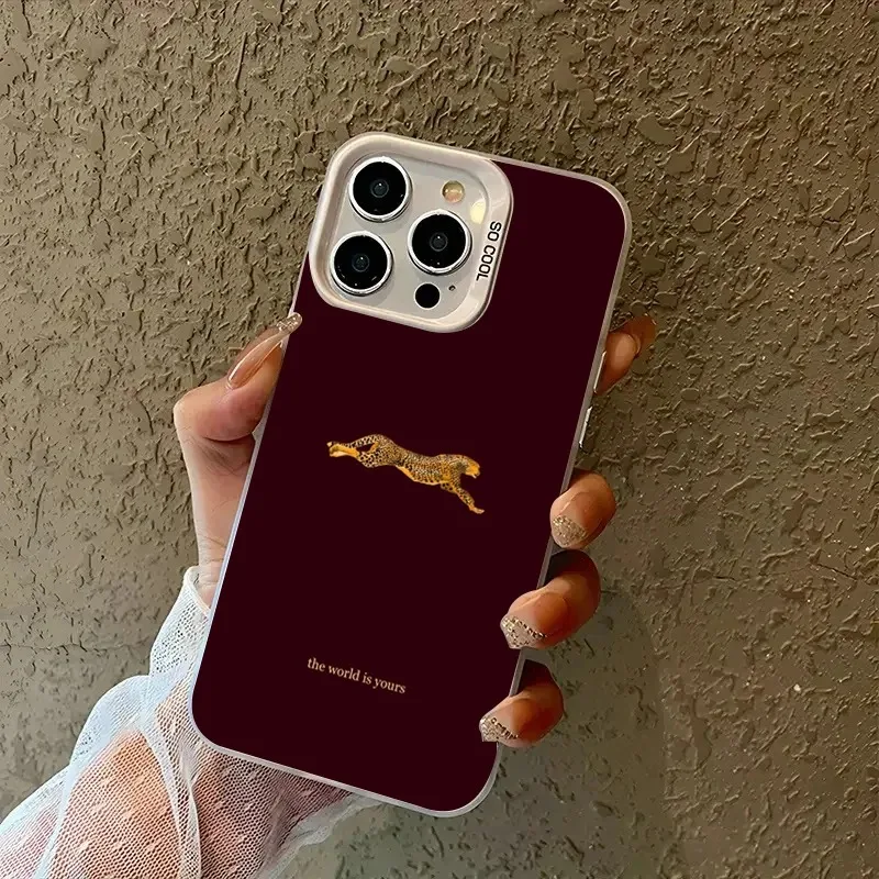 ตัวเลือกสินค้า เคส iPhone ลายเสือดาวสีแดงไวน์ ป้องกันกระแทก