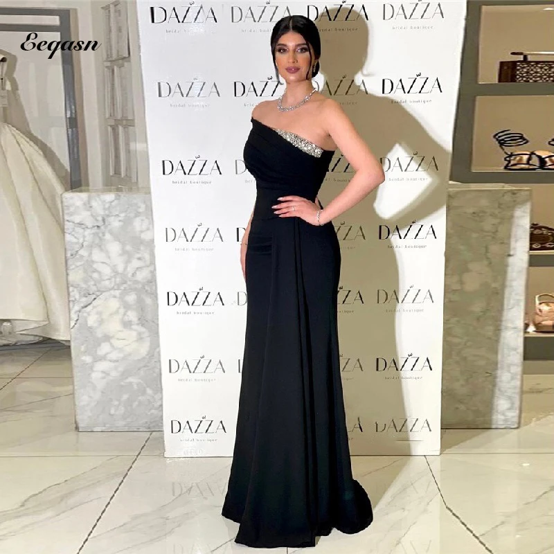 

Unique Black Satin Long Evening Dresses Off the Shoulder Beads Modern Prom Gowns Formal Party Occasion Gala Maxi Dress