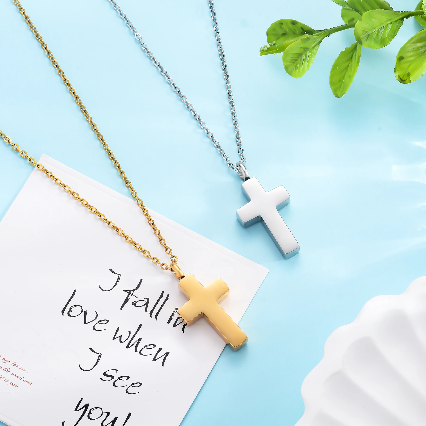 Collana Con Ciondolo A Forma Di Croce Commemorativa Per