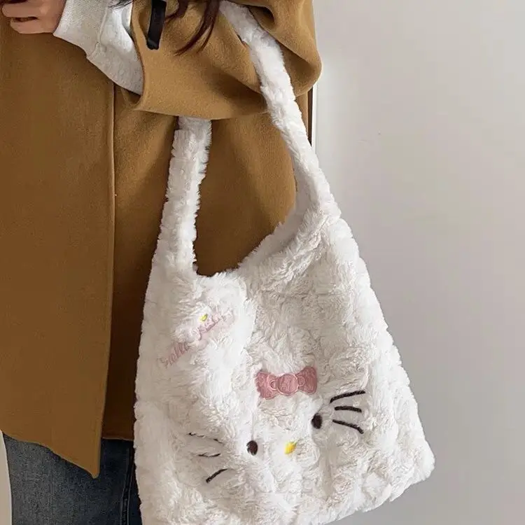 

New Kawaii Hello Kitty Large Capacity Portable Shoulder Commuting Plush Bag Female Cartoon Animation Design Gift