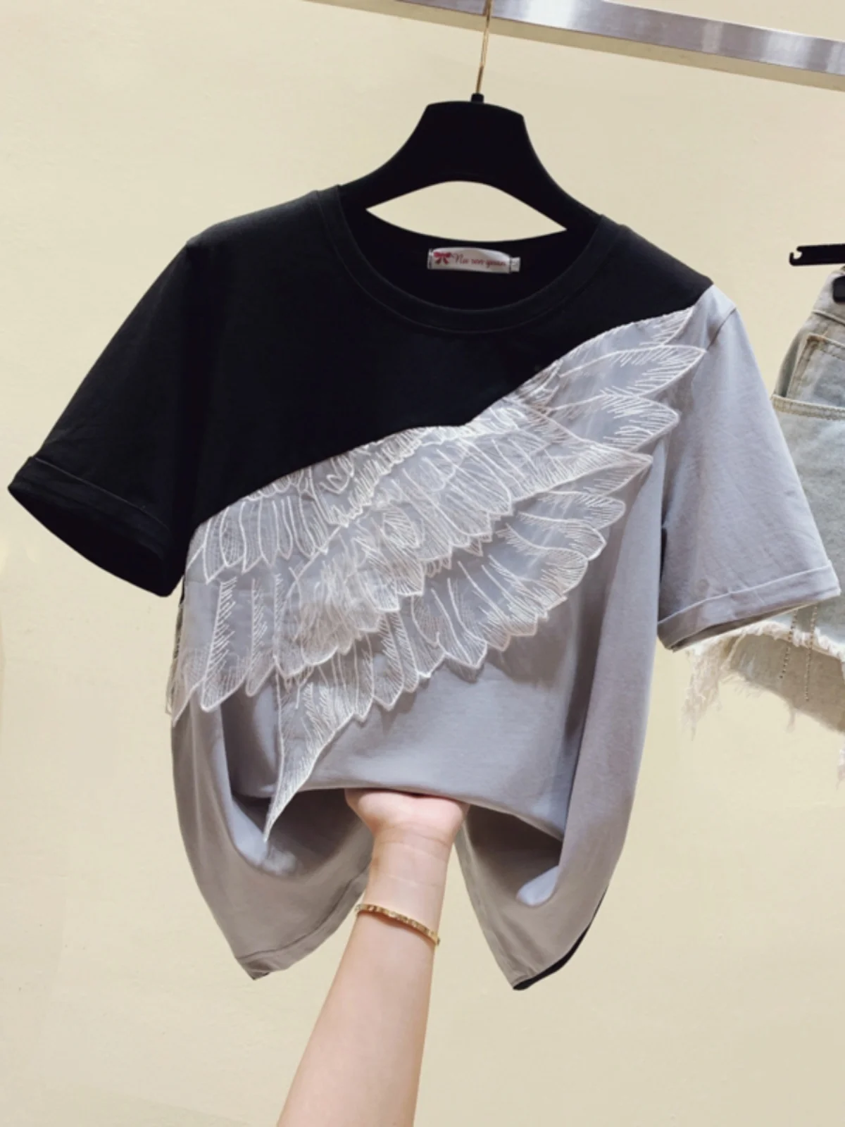 

Top Women Flower Print Summer T-shirts Clothing Fashion Shirt Female Short Sleeve Knitting Tee T-Shirt 2024 News S170