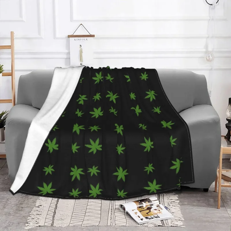 

Beautiful Hemp Leaf Blankets Fleece All Season Organic Portable Lightweight Thin Throw Blankets for Bed Car Quilt
