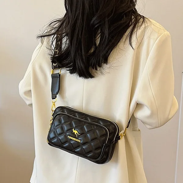 Classic Quilted Soft Leather Shoulder Bag for Women Daily Use, Multi Layer Phone Pouch, Large Capacity Crossbody Bag with Zipper