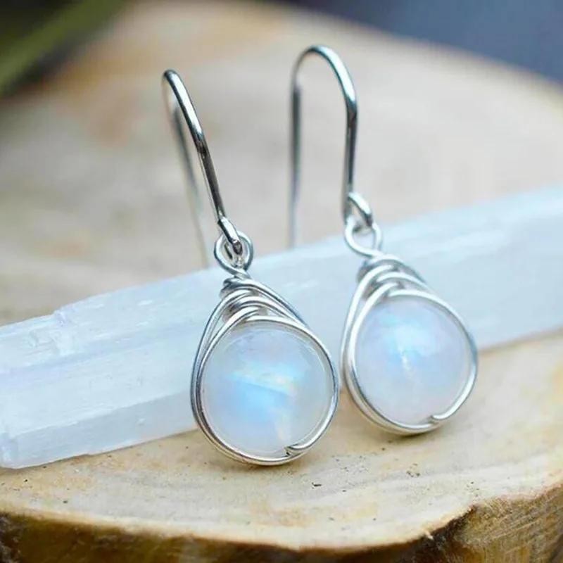 

Women's White Moonstone Pendant Earrings, Women's Silver Pendant Earrings, Fashionable Bride's Round Earrings