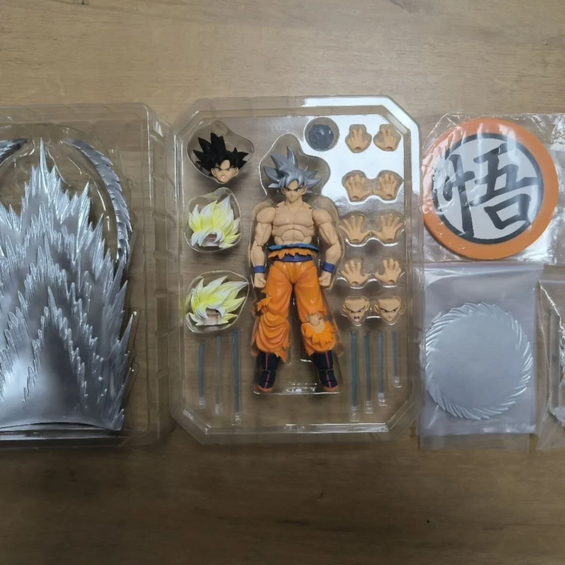 

Dragon Ball Z SHF Ultra Instinct Son Goku In Stock Black Hole Toys Acme Power Anime Action Figures Models Collection