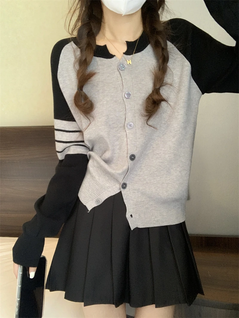 

Новый осенний модный простой художественный Ретро вязаный кардиган свитер темпераментная верхняя одежда женский топ