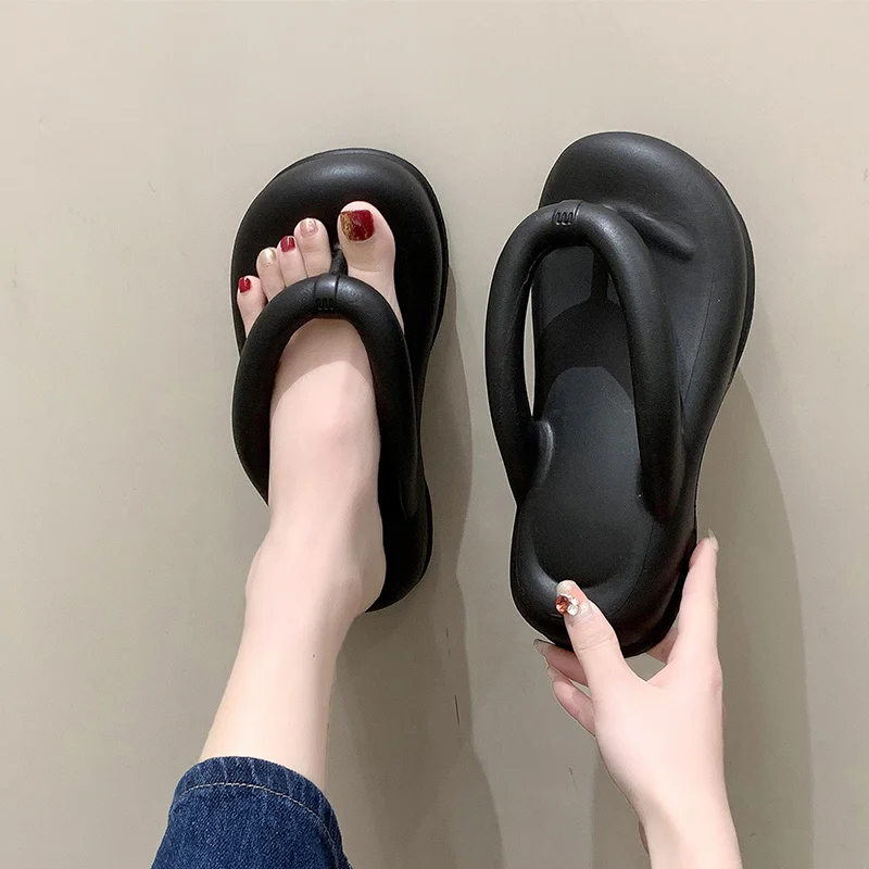 Summer Footwear  Woman Clip Toe Soft Comfortable Slippers for Women Platform Non-Slip Beach Slides Sandals New 2023