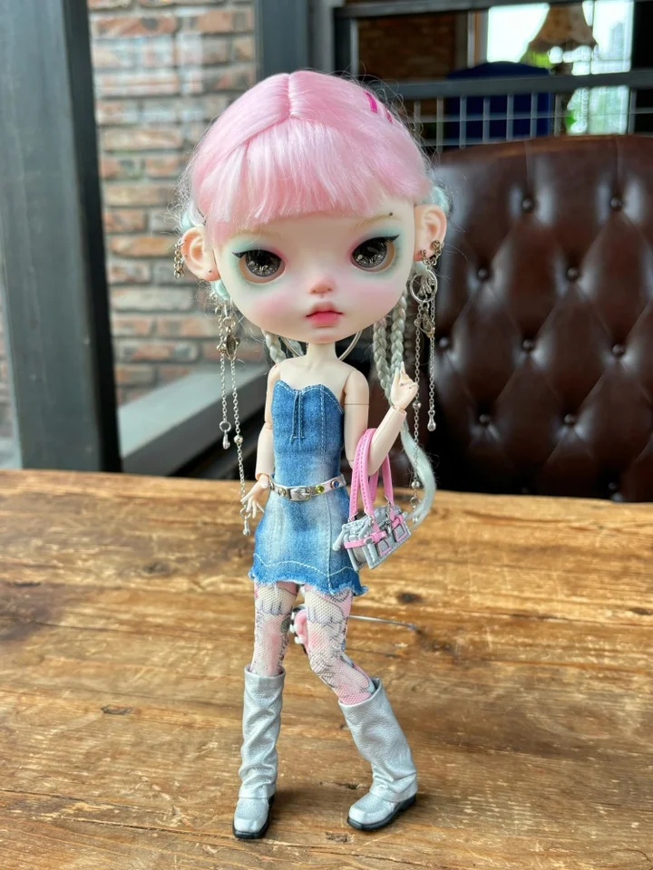 ブライスアウトフィットM180/デニムパンツVW アゾン オビツ 新作登場，2025