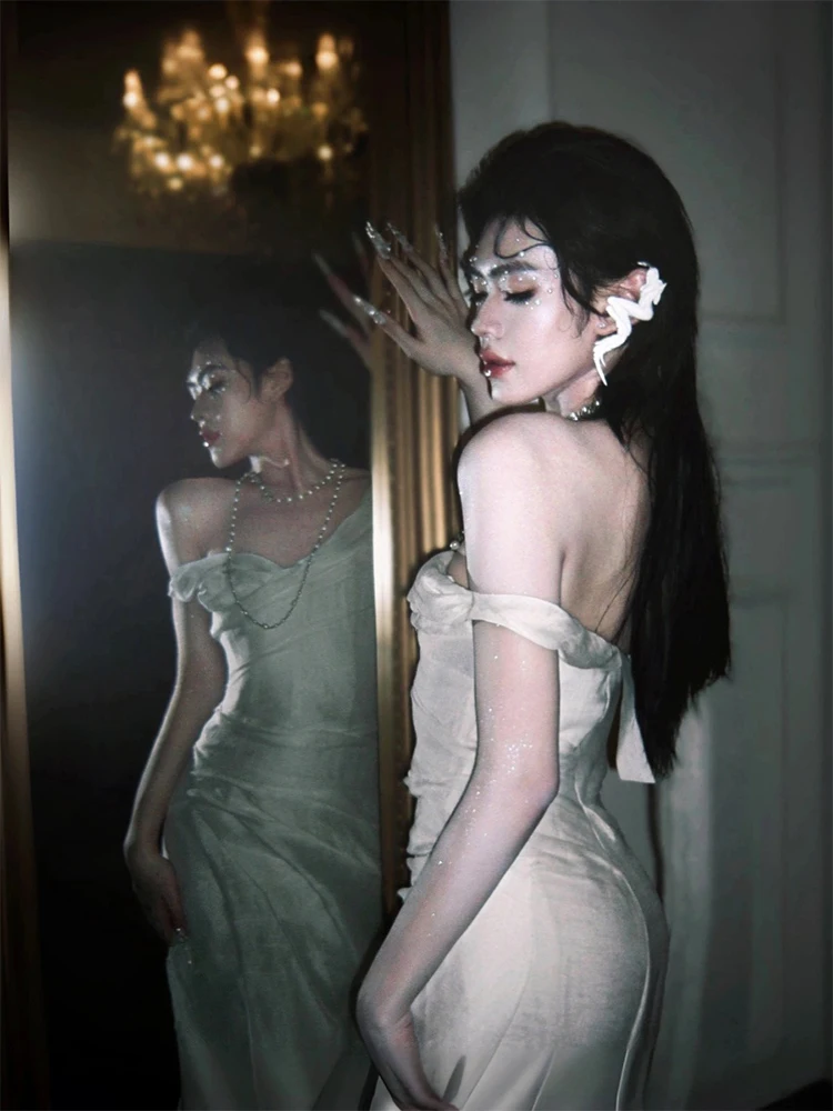 2024 New Mermaid Ear Hanging New Gothic Style Men's And Women's Jewelry Party Gift