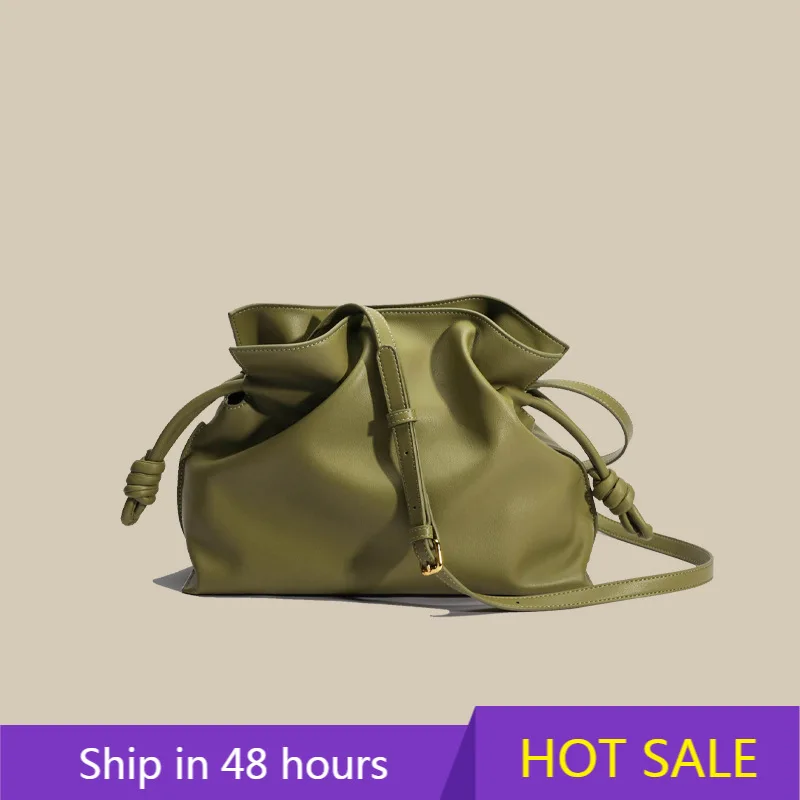

2024 New Ruched Design Solid Color String Close Gift Lucky Pouch Handbag Cowhide Leather Women Shoulder Bag 2 Size Daily Purse