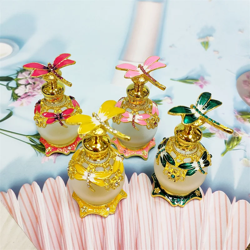

16pcs 15ml Vintage Dragonfly Perfume Bottles Charming Fragrance Crystal Refillable Glass Fancy Arab Style Essential Oil Bottles