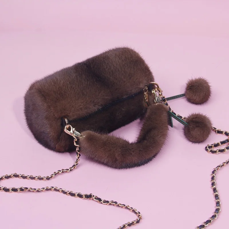 Imported Luxury Mini Fur Handbag Ladies High Quality Mink Fur Pillow Bag Mink Hairball Embellished Premium Fur Bag
