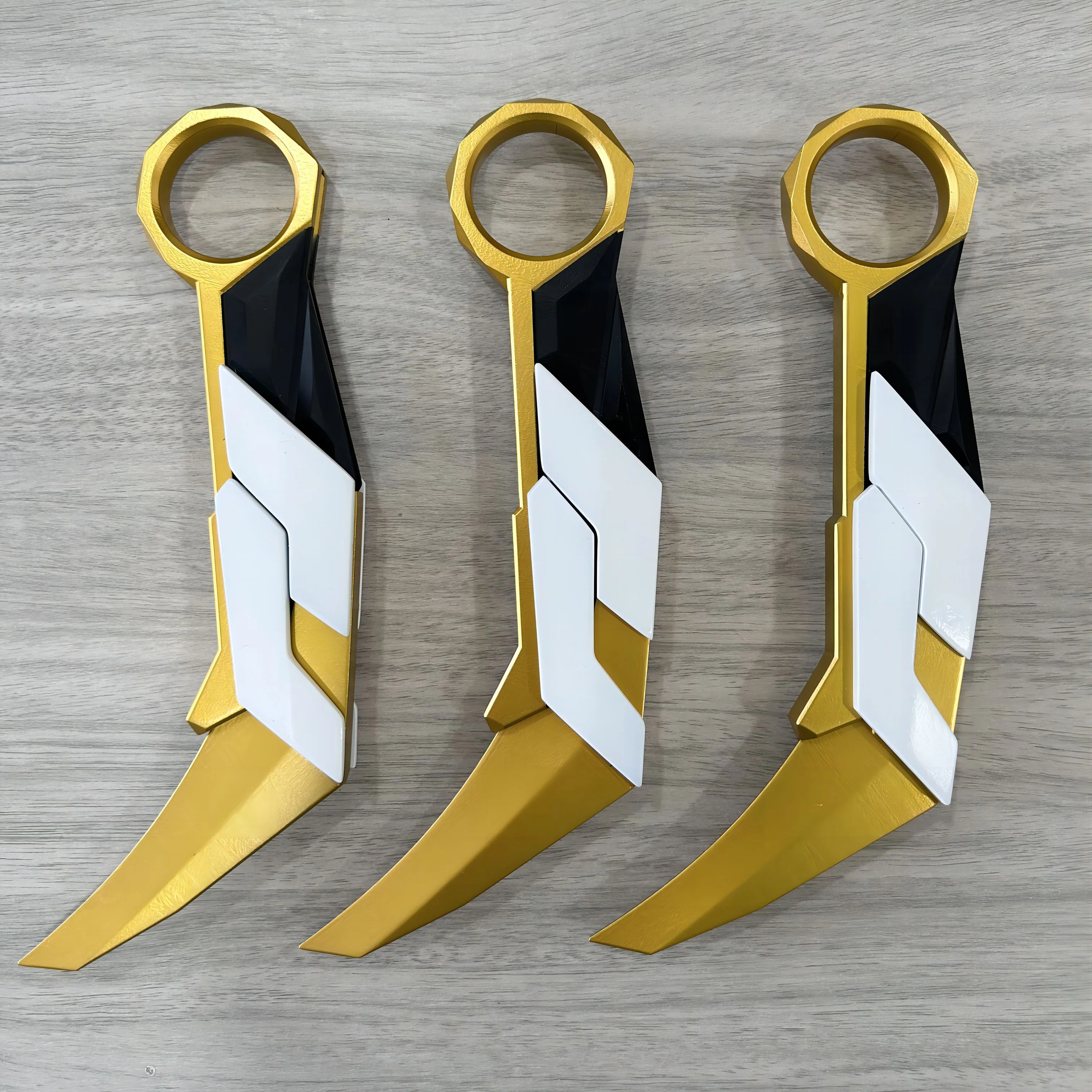 

Valorant Weapon 2.0 Cosplay Sword Prime Anime Game Rotatable Claw Kanata Knife Butterfly Model Real Katana Steel SwordToy Gift