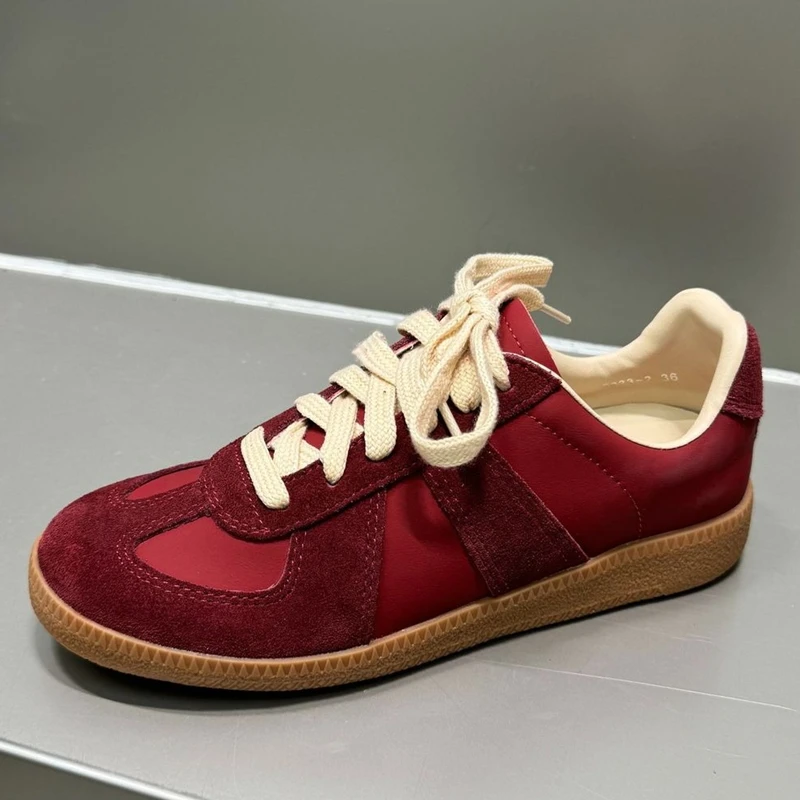 Wine red