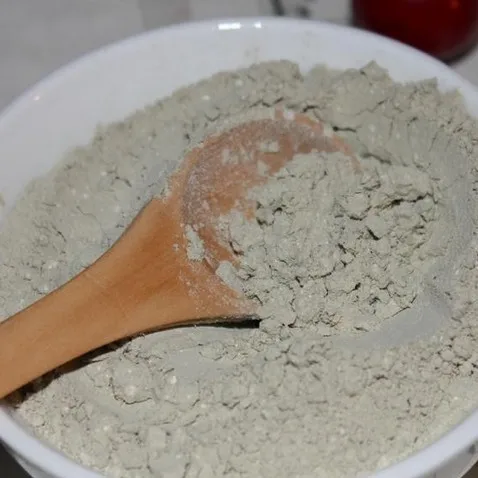 

Yurong Loose Mask500g uses a lot of beautiful to keep the skin light and white and smooth
