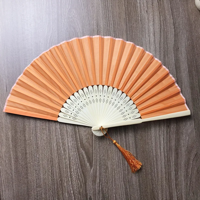 White Color Folding Elegant Silk Hand Fan with Gift bag Wedding & Party hand fan bamboo 21cm Wedding Souvenir