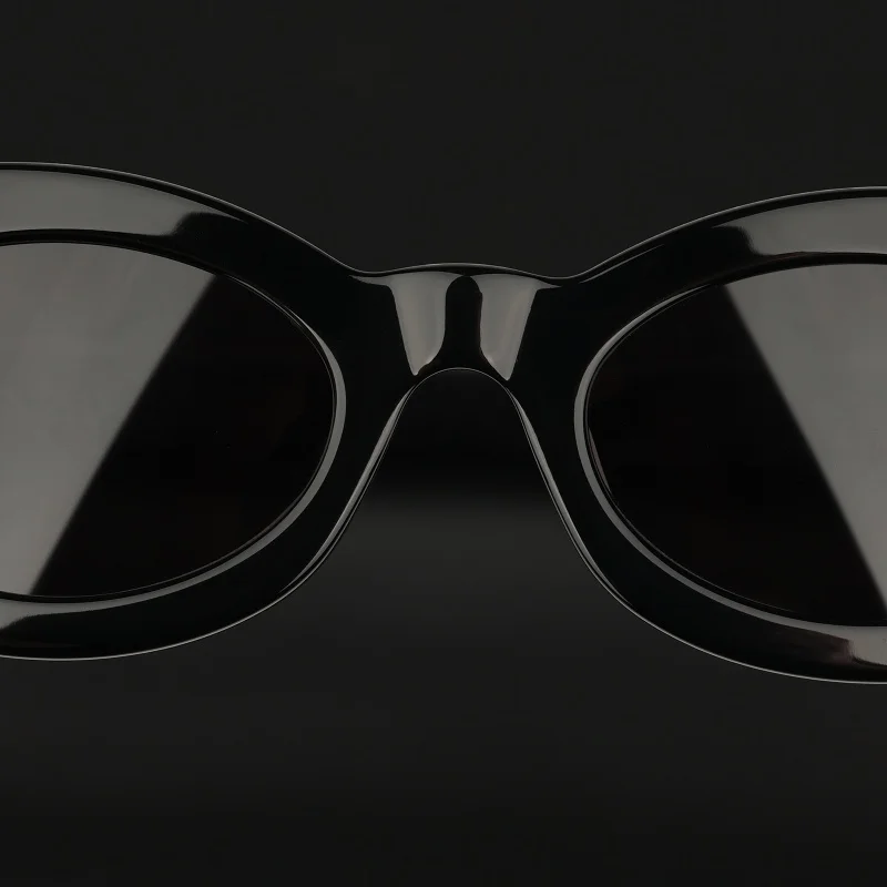 ���������� ���Ÿ� ���� Ÿ���� �Ƽ�����Ʈ ���۶� �귣�� �����̳� �м� ���ο� ���� ���� �Ȱ� �ҳ� ��Ƽ ���۶�