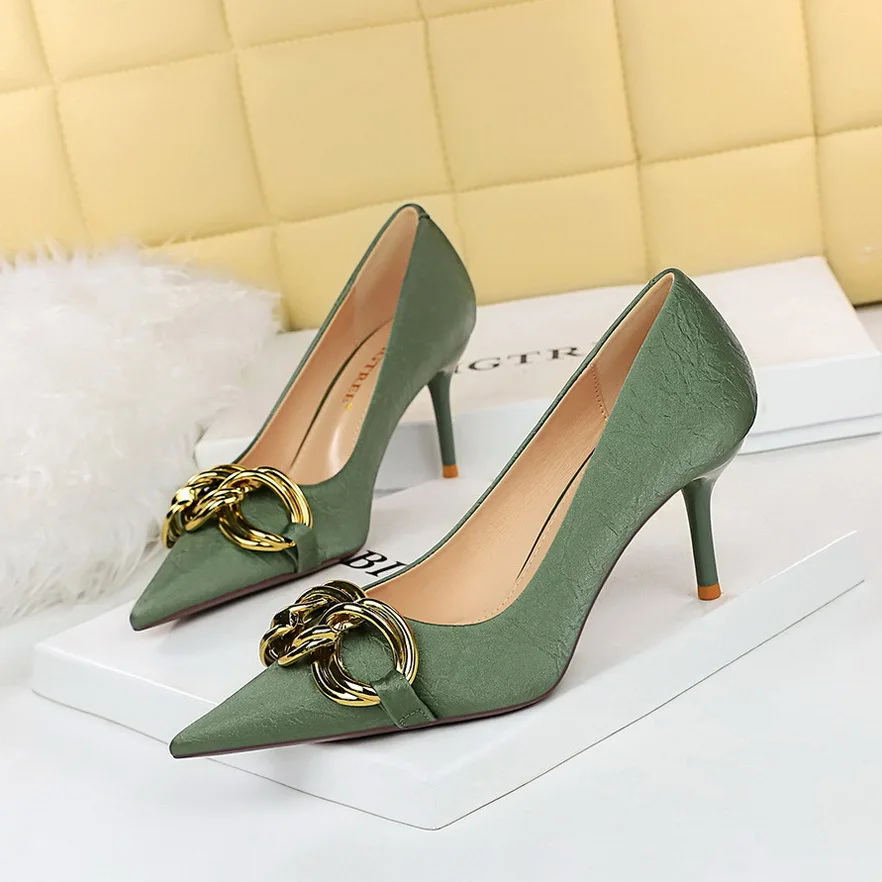 7.5/9.5cm Thin Heels Ladies Office Shoes 2024 New Fashion Big Metal Buckle Shallow Women Pumps Black Green Pointy Toe Party Shoe