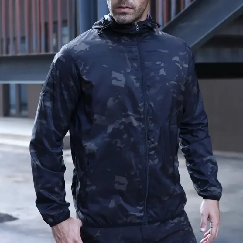 Men's Tactical Waterproof Bomber Jacket Summer Hunting Lightweight Male Camouflage Soft Shell Multicam Windbreakers Coats