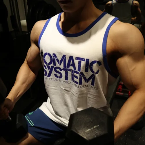 스타일리시하고 컴포터블한 워드로브 필수 아이템: Singlet-민소매 근육 셔츠 남성용 추천