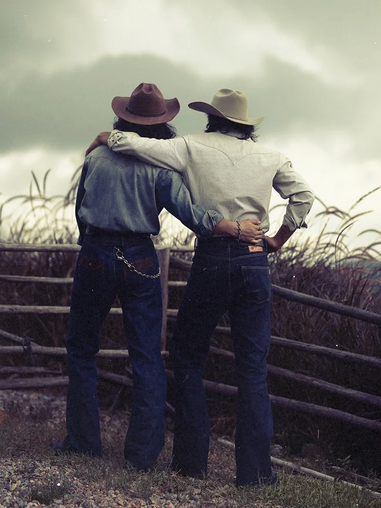 Slim Fit Western Series irt in Khaki Striped Long Sve Button up Cotton Polyester Blend Retro Sle Casual Wear for Youth