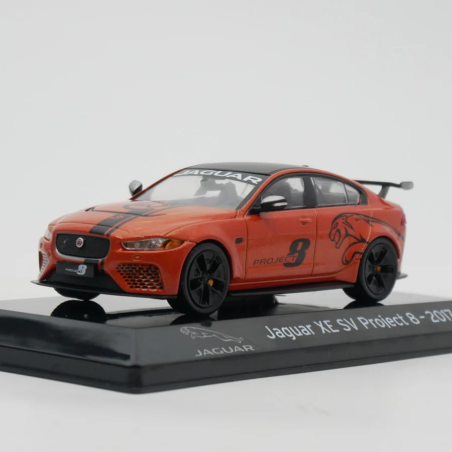 

Модель автомобиля под давлением Ixo 1:43 Jaguar XE SV Project 8 2017, коллекционная металлическая Игрушечная машина