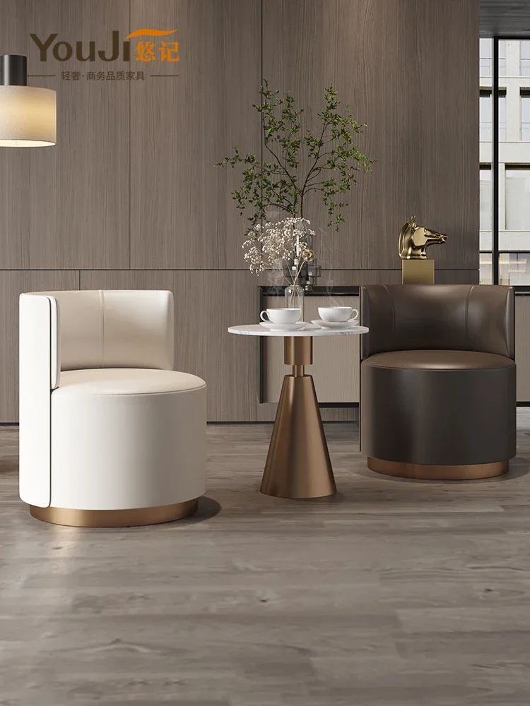 

Single Leather Sofa Living Room Minimalistic Modern Light Luxury Deck Chair