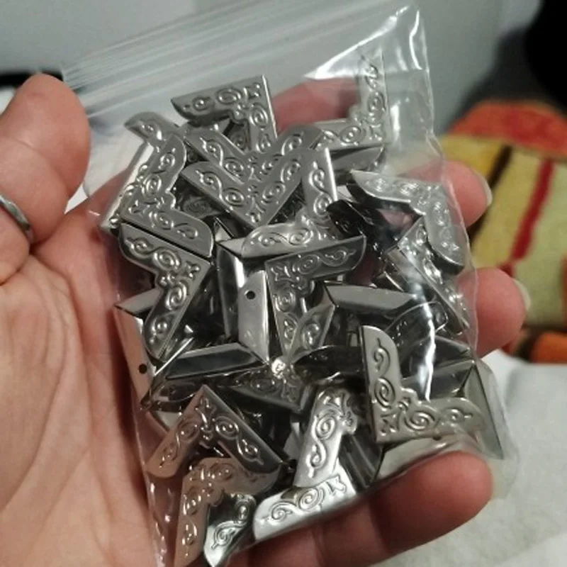 3. 23x23x2.5mm