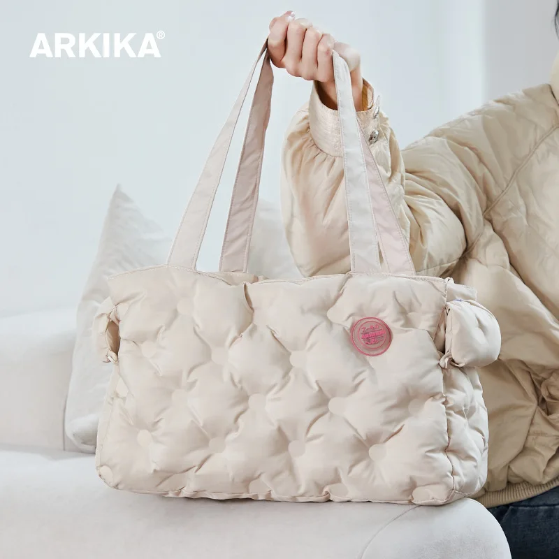 ARKIKA Polka Dot Pet Cat Bag Out Portable Puppy Dog Large Capacity Autumn and Winter Outdoor Backpacks