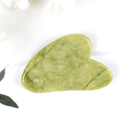 Natural Jade Facial Massager for Skincare & Spa Relaxation (1 pcs)