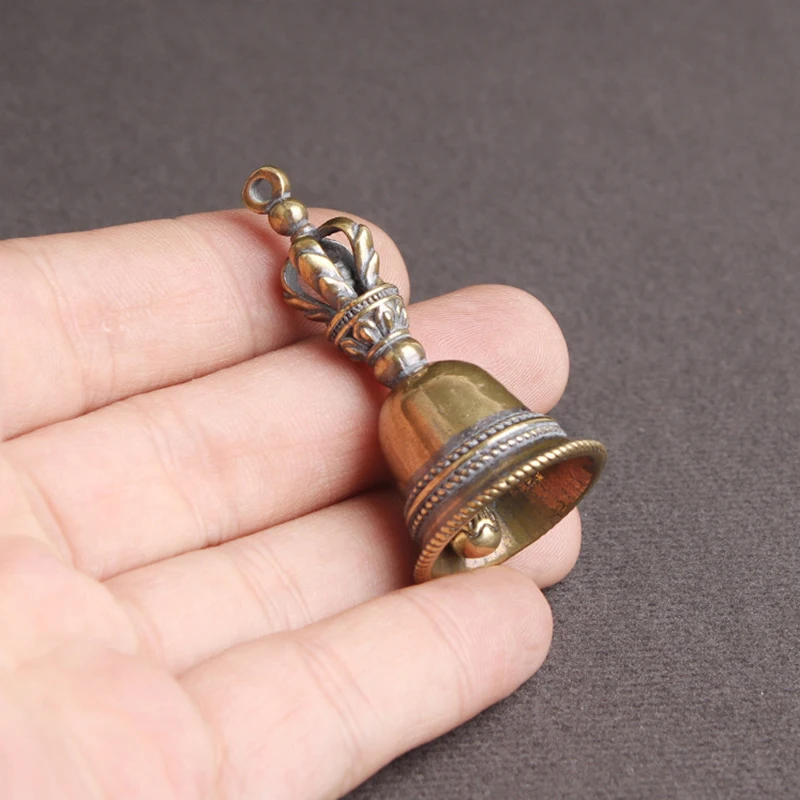 Description Picture 4 of item1PC Retro Copper Bell Wind Chimes Brass Crafts Die-casting Falling Wind Chimes Tibetan Bronze Bell Ideas Copper Bell Pendant