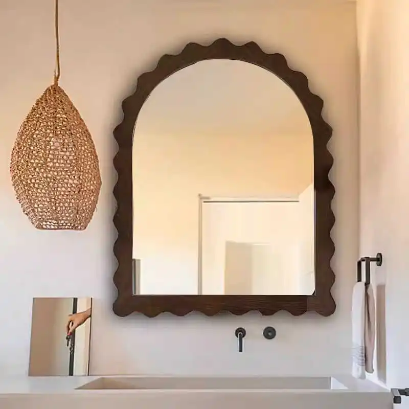 Retro Wavy Wall Mirror 2
