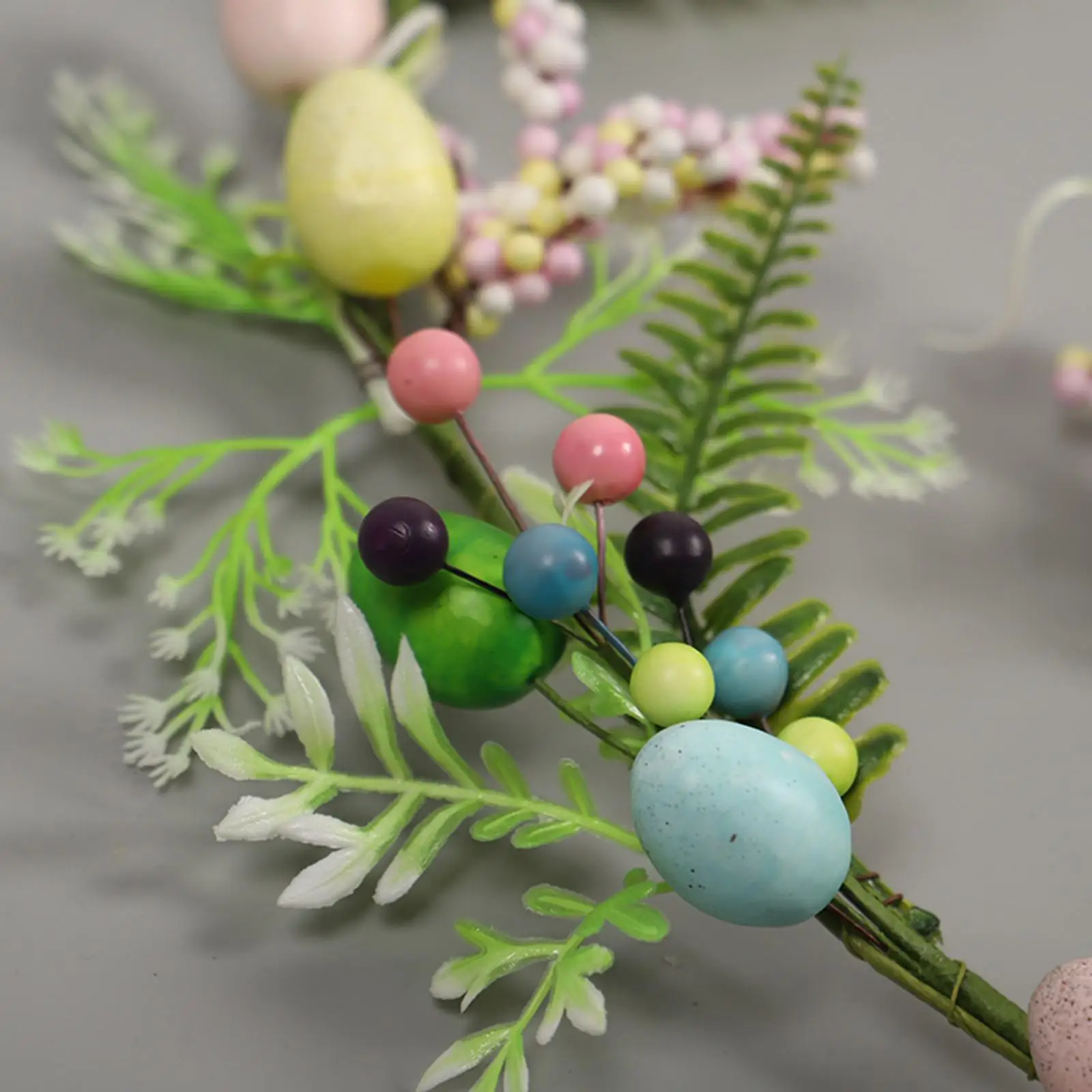 Easter Eggs Garland Hanging Decoration Easter Decoration Rustic Floral and Egg Garland for Windows Fireplace Home Indoor Outdoor