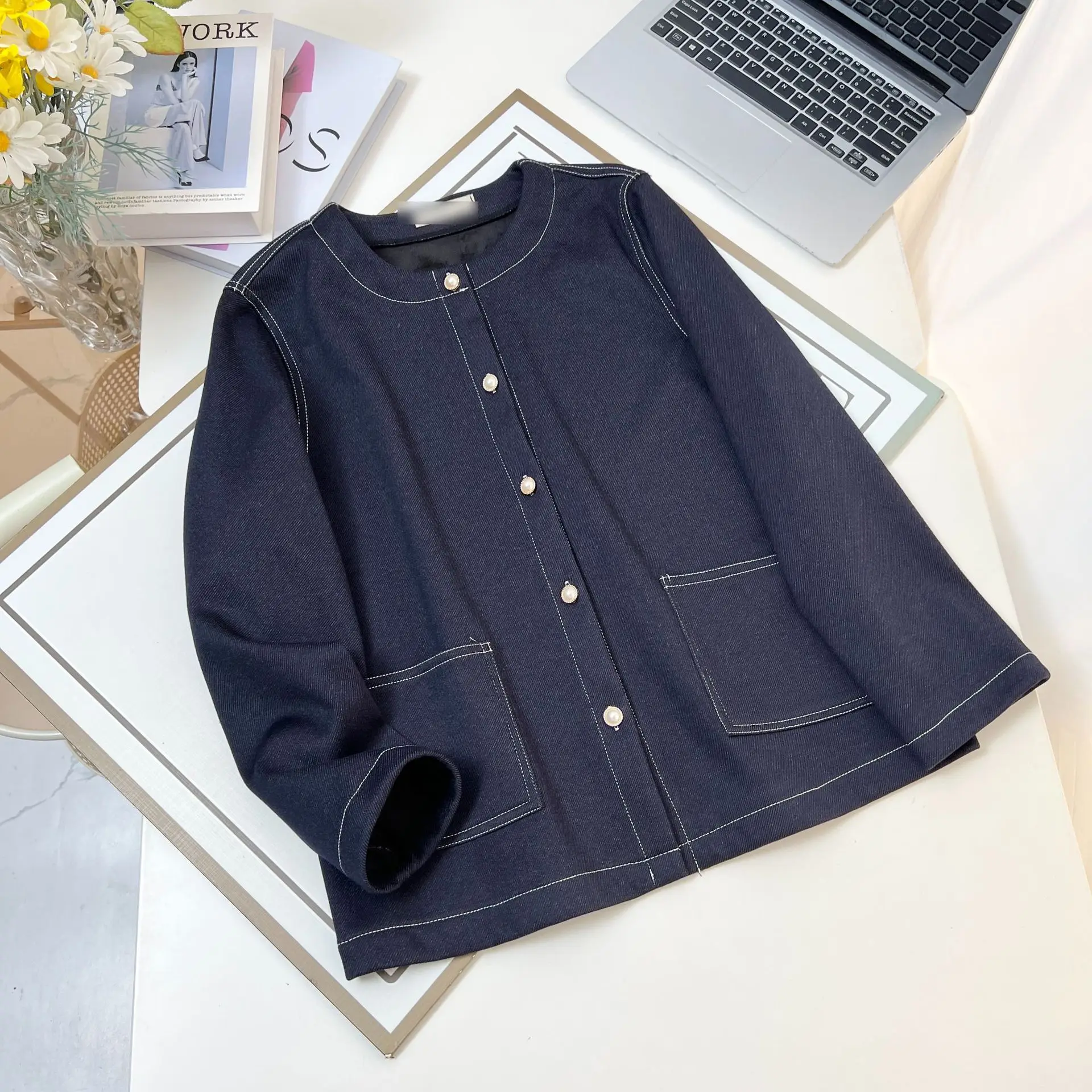 XXXXL Fashion Plus Size Women's Denim Jacket 2025 Autumn Winter New Style Simple Fleece And Thickened Warm Shirt Coat 980