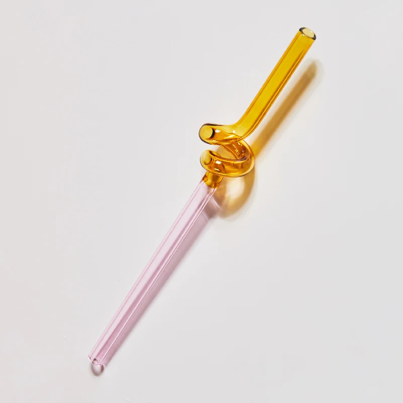 Straw104