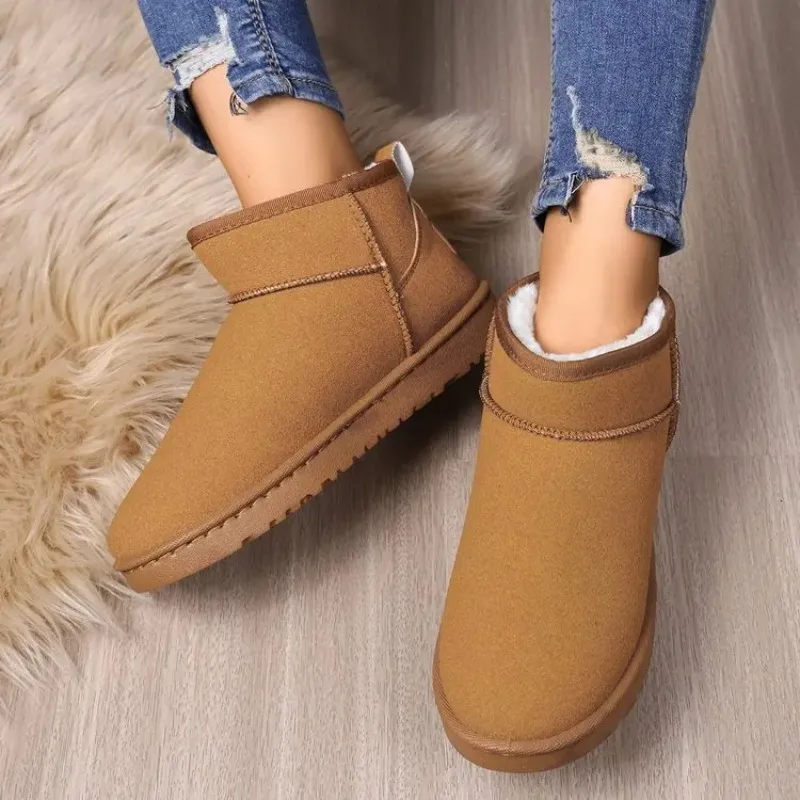 Foreign trade plus size snow boots female 2023 winter new warm couple snow boots Joker boots 44