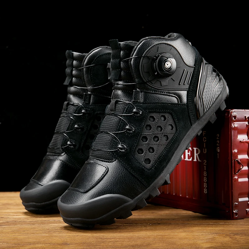 Men Casual Motorcycle Boots Men Moto Boots Cowhide Leather Motorbike Riding Shoes Anti-slip Rubber Sole Motocross Shoes 39-47
