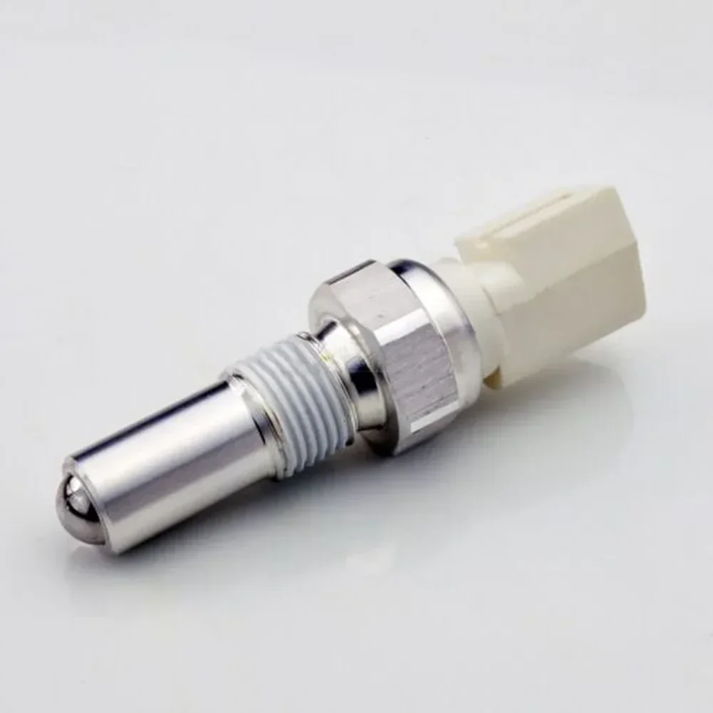 Reverse Lights Switch Back Up Lamp Switches Sensor for Ford Courier Escort Fiesta Focus 97FG15520AB Car Replace Accessories