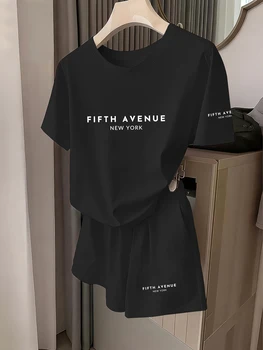 American Minimalist Style Fifth Avenue Letter Print Short-Sleeve Set for Women, Loose Fit, Slimming, Stylish, Casual, Fashionable, Versatile T-Shirt and Shorts Two-Piece Set, Daily Wear, Women's Clothing 1