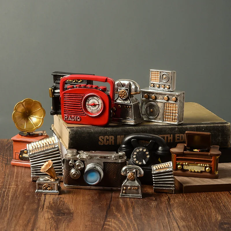 Vintage Artifacts Antiques Figure Old Furniture Phone Statues Crafts Retro Telephone Model Home Ornament Coffee Bar Decoration