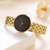 UTHAI Women Watch Light Luxury Brand Business Simple Retro Female Metal Bracelet Waterproof Ladies Fashion Quartz Clock Watches 3