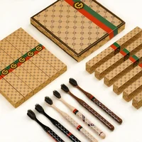 6/boîte à la mode léger luxe haute qualité soins bucco-dentaires doux nettoyage des cheveux ménage outils de nettoyage des dents ensemble de brosse à dents adapté pour 3