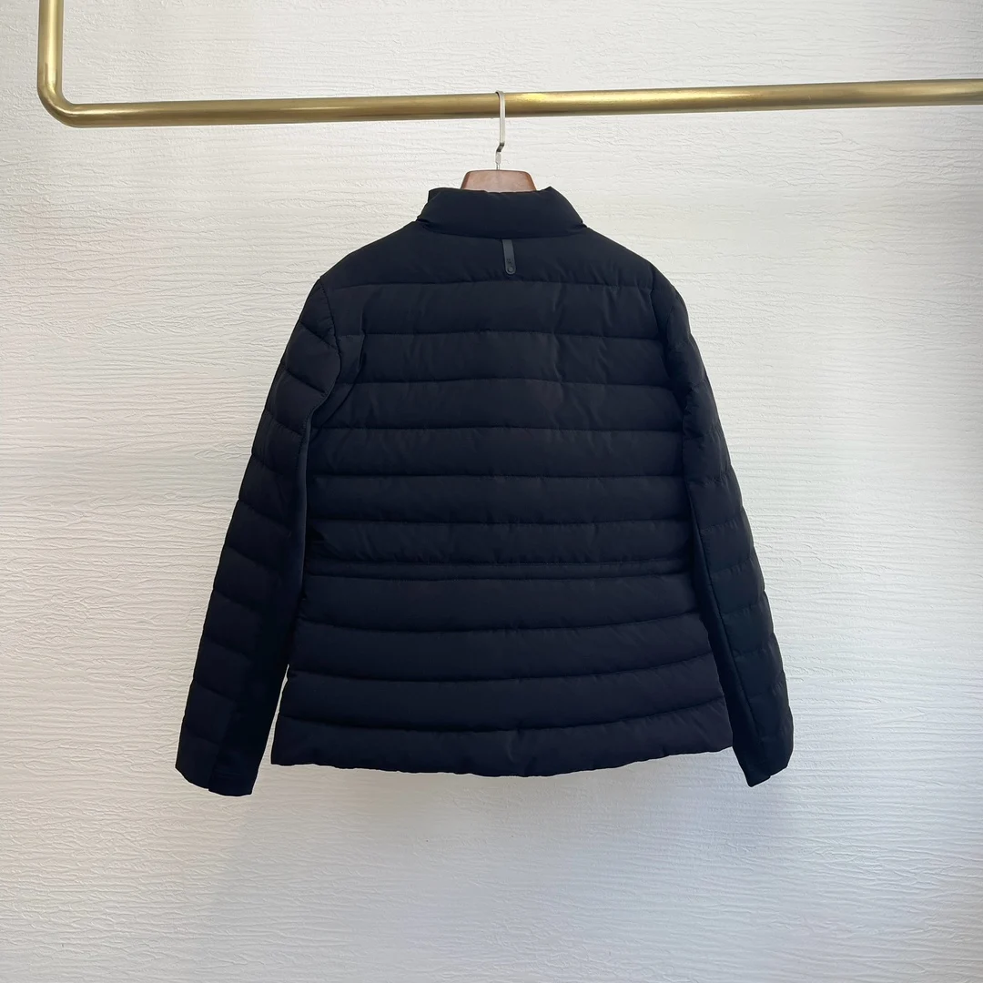High Quality Black Long Sleeve Down Jacket