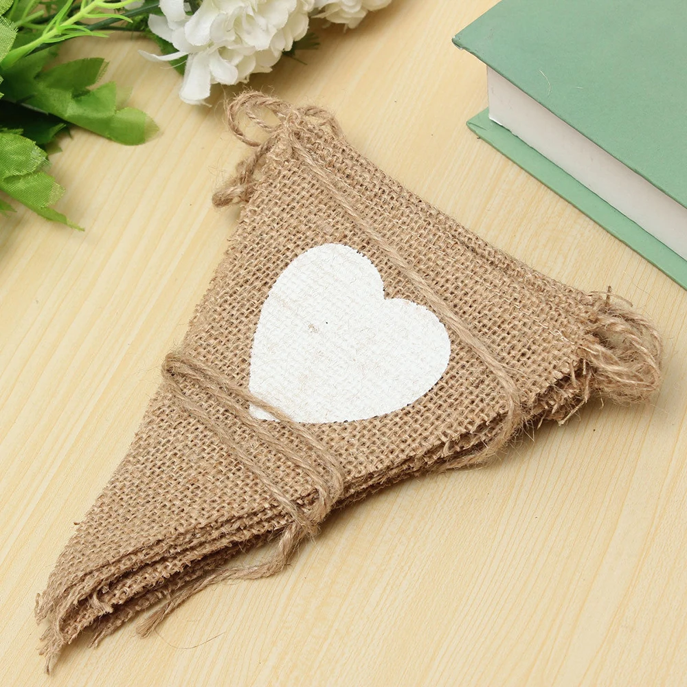 Vintage Hessian Bunting Love Heart Rustic Burlap Banner Fabric Cloth Flags Pennant Banner for Garden Party Christmas Birthday