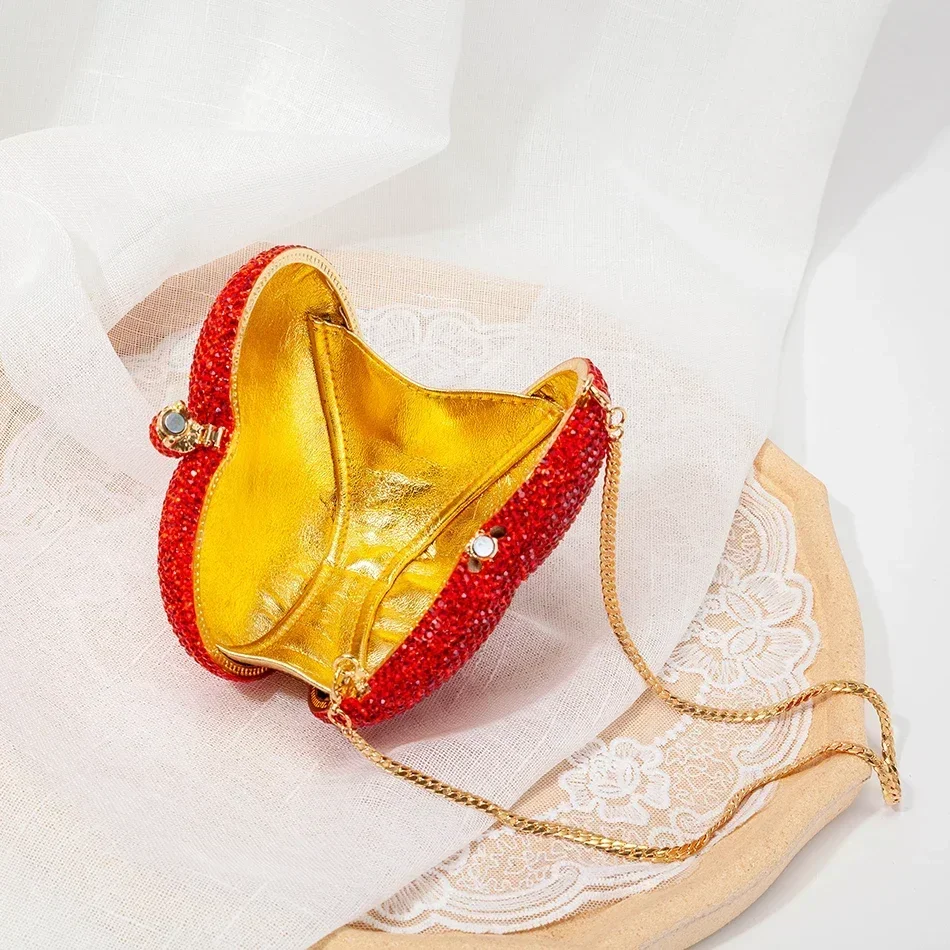 حقيبة يد نسائية كريستال على شكل قلب