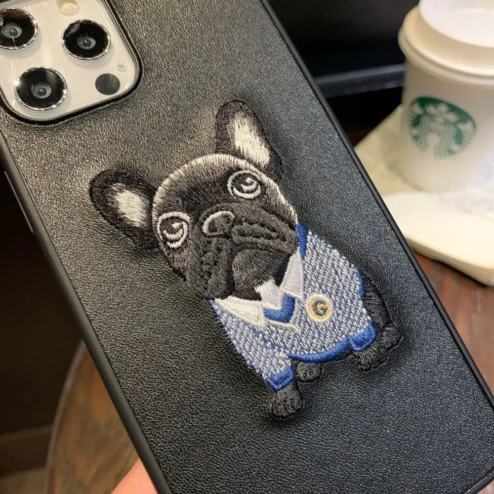 Embroidery Tpu Skin Texture Drop Protection for IPhone 15 Plus 14 ProMAX 13 12 11 8 X Fashion Black Bulldog Phone Case  Pet