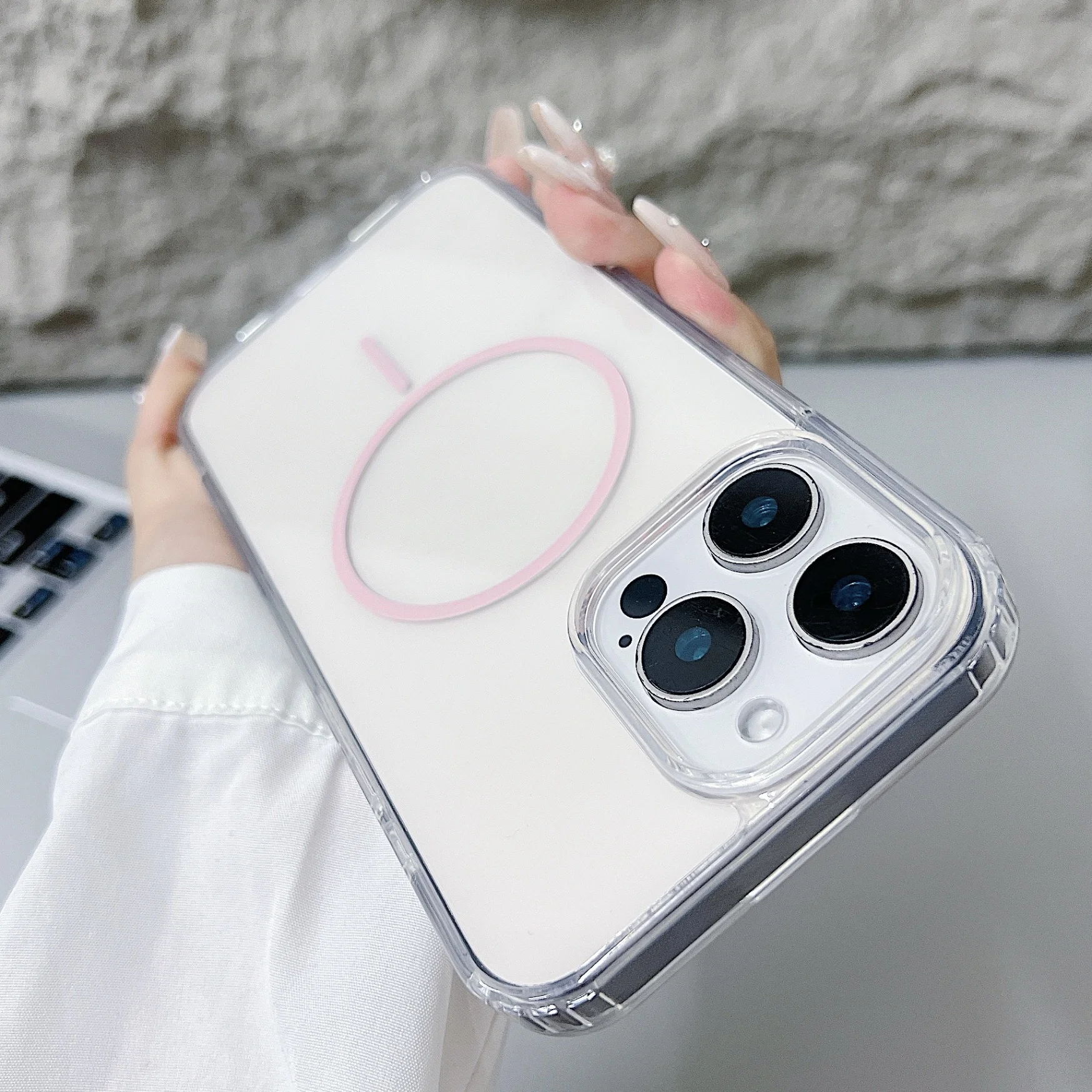 Minimalist Transparent Phone Case - Simple and Elegant Design