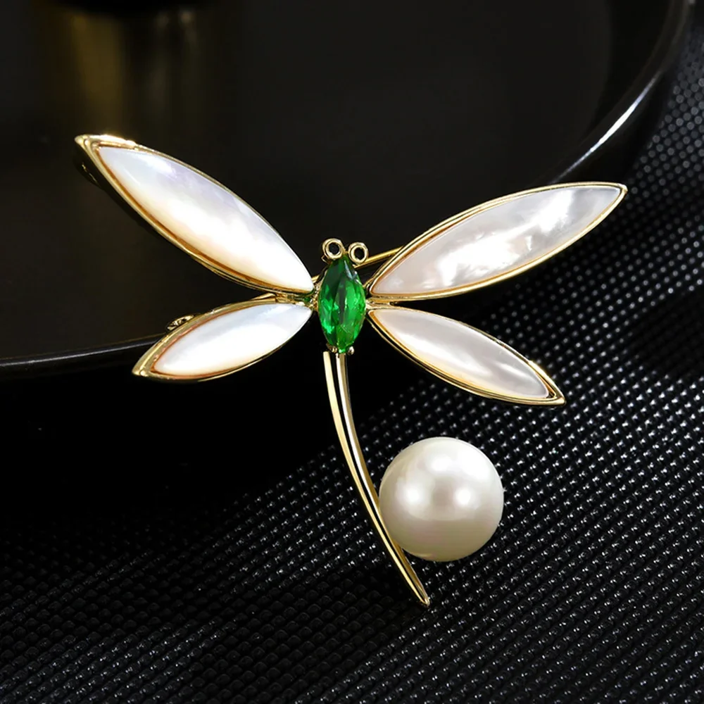 Fashionable Shell Dragonfly Brooch  Green Zircon Inlaid Insect Animal Pin for Women Girl Birthday Party Clothing Accessories