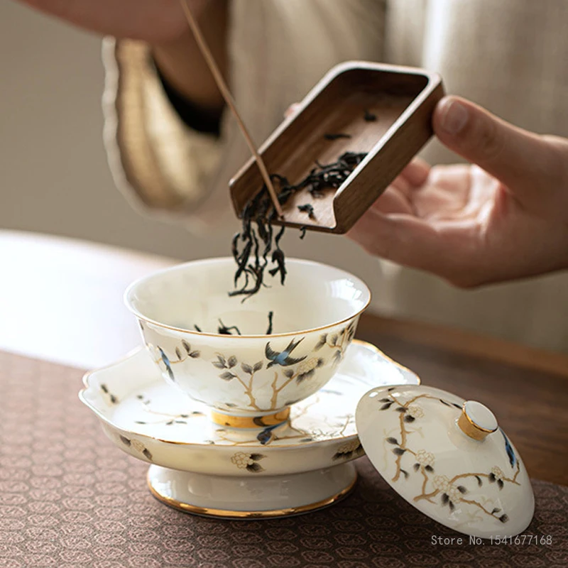 Creative Sheep Fat Jade White Porcelain Kung Fu Tea Set Cover Bowl Set Household Light Luxury High end Tea Making Cup Gaiwan