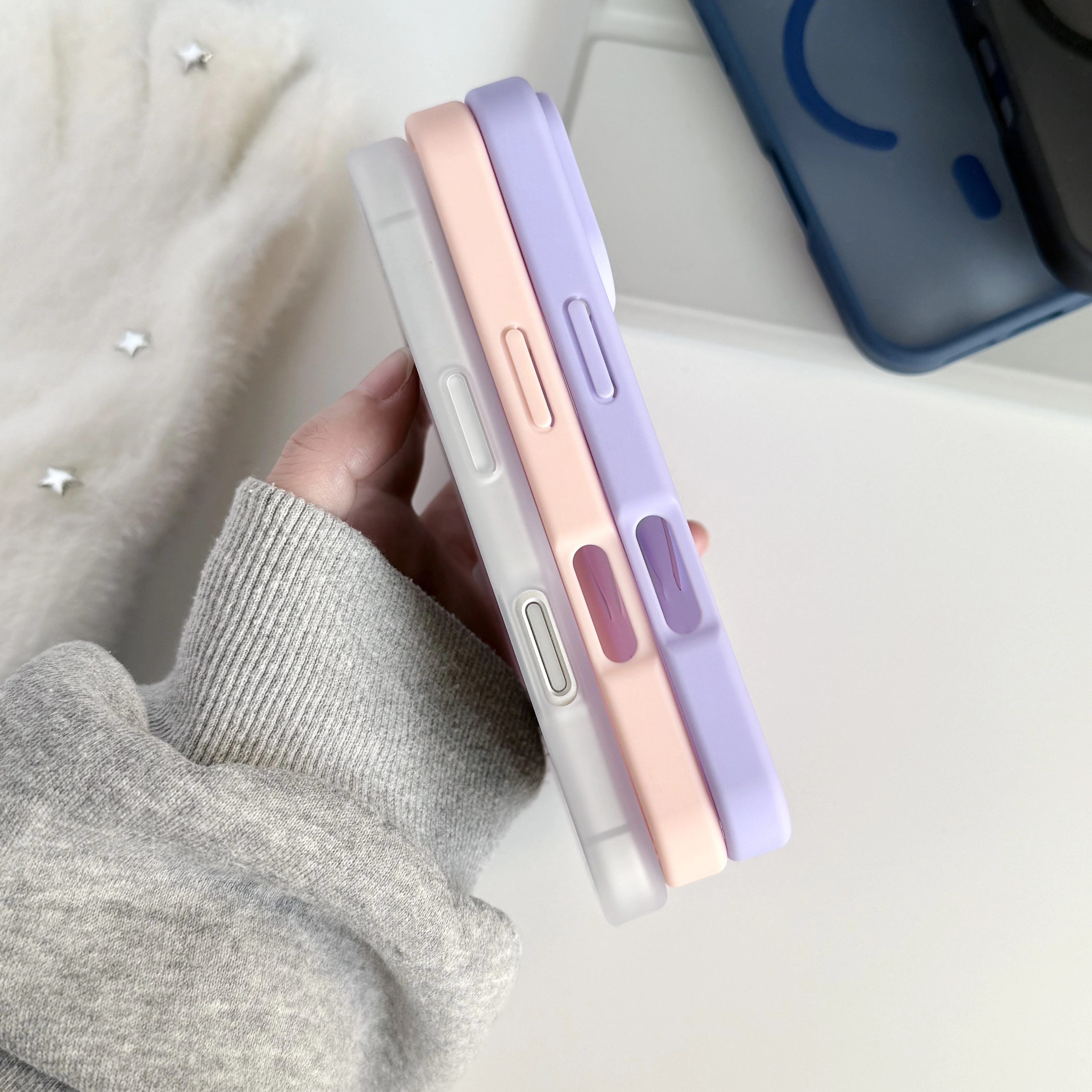 Magnetic Matte Clear Shockproof Translucent Case with MagSafe Compatibility